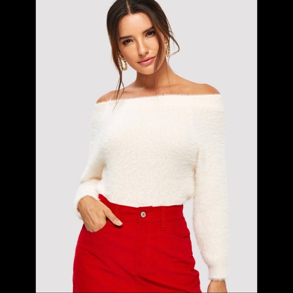LUCIA Off Shoulder Fuzzy Sweater - Picture 4 of 7